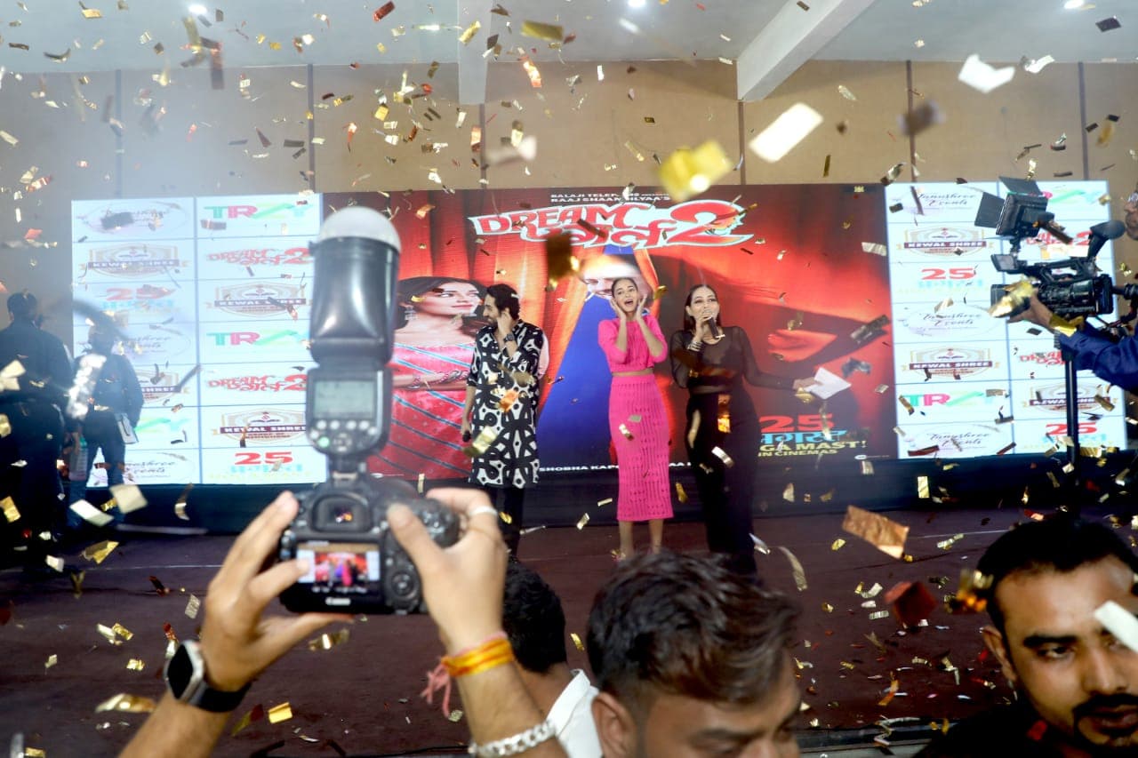 Dream Girl Movie Promotion - Image 1